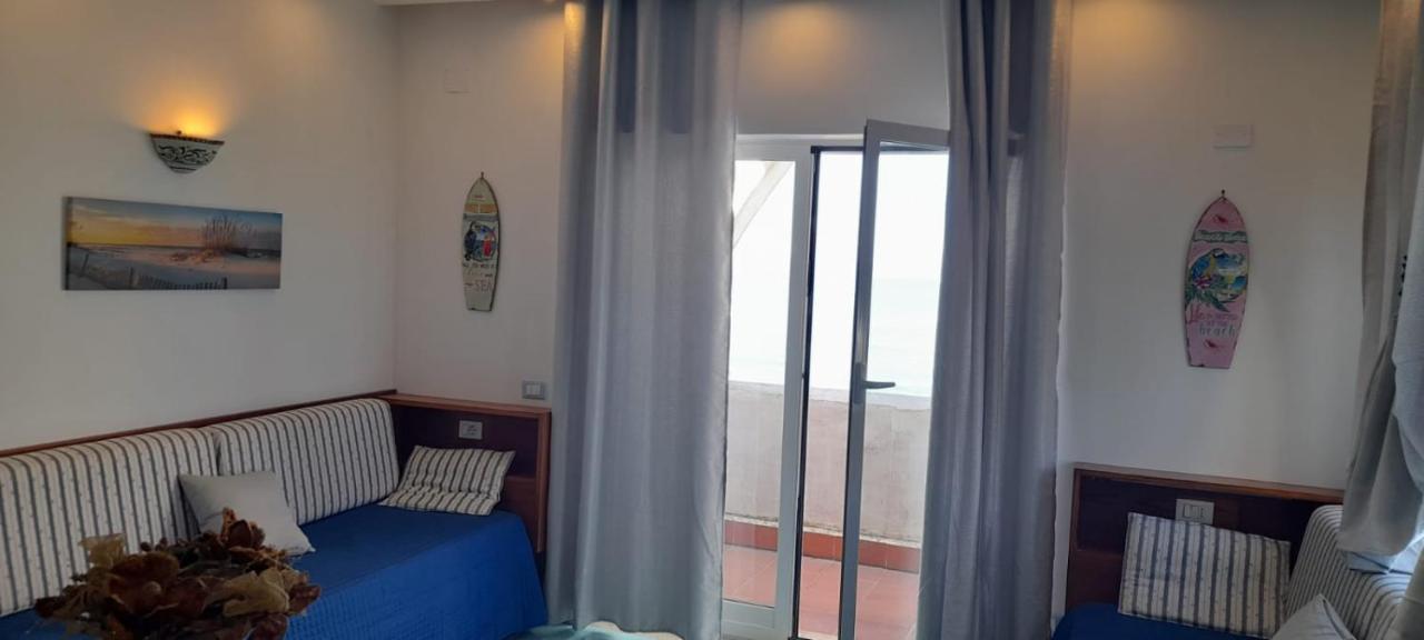 Casa Vacanze Elianto Aparthotel Άντζιο Εξωτερικό φωτογραφία