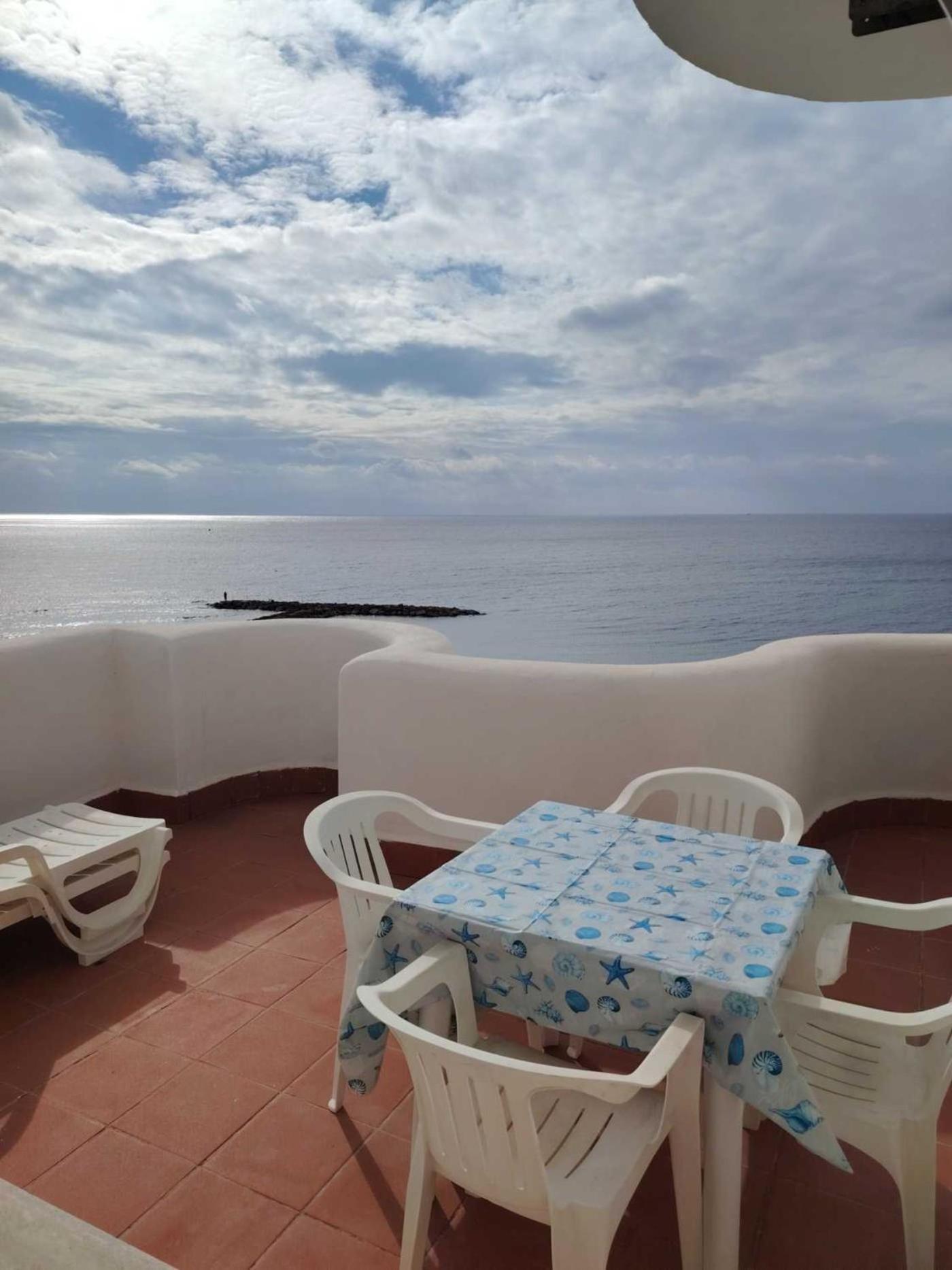 Casa Vacanze Elianto Άντζιο Εξωτερικό φωτογραφία